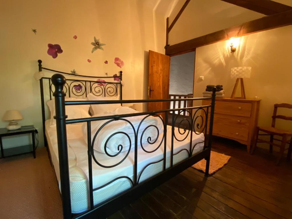Holiday Home La Brijopa Bazoges-en-Pareds Екстериор снимка